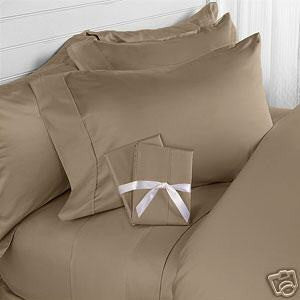 Two Luxury 800 TC Queen Size Solid Pillow Cases 